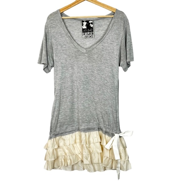 Young Fabulous &Broke Ruffled Hem V-Neck Tee - Picture 1 of 6